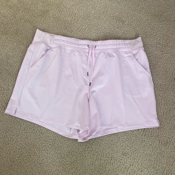 NWT Pink soft Tek Gear Shorts - Picture 3 of 3